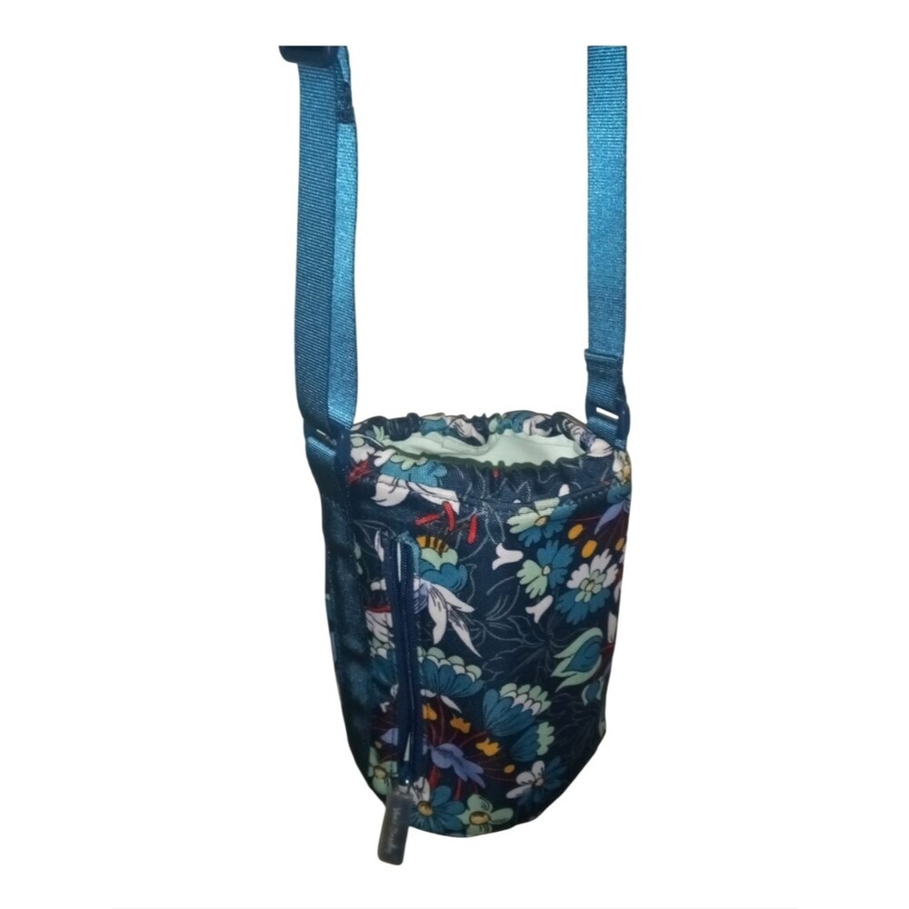 New Vera Bradley Lighten Up Water Bottle Crossbody in Floral Bursts Blue